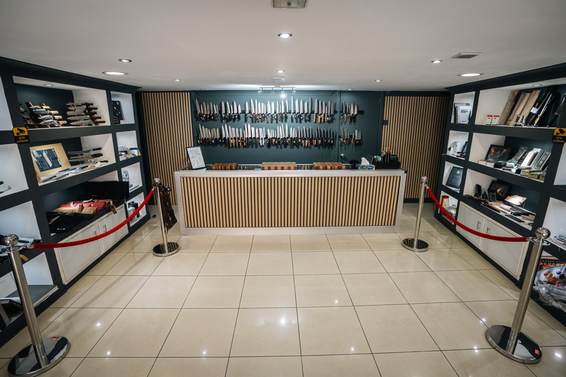 Sharp Knives Malta Deals - Malta Home & Garden Discounts & Offer on Coupon Club.mt - Free Laser Engraving on Knives, Grips or Handles with €100 Spent