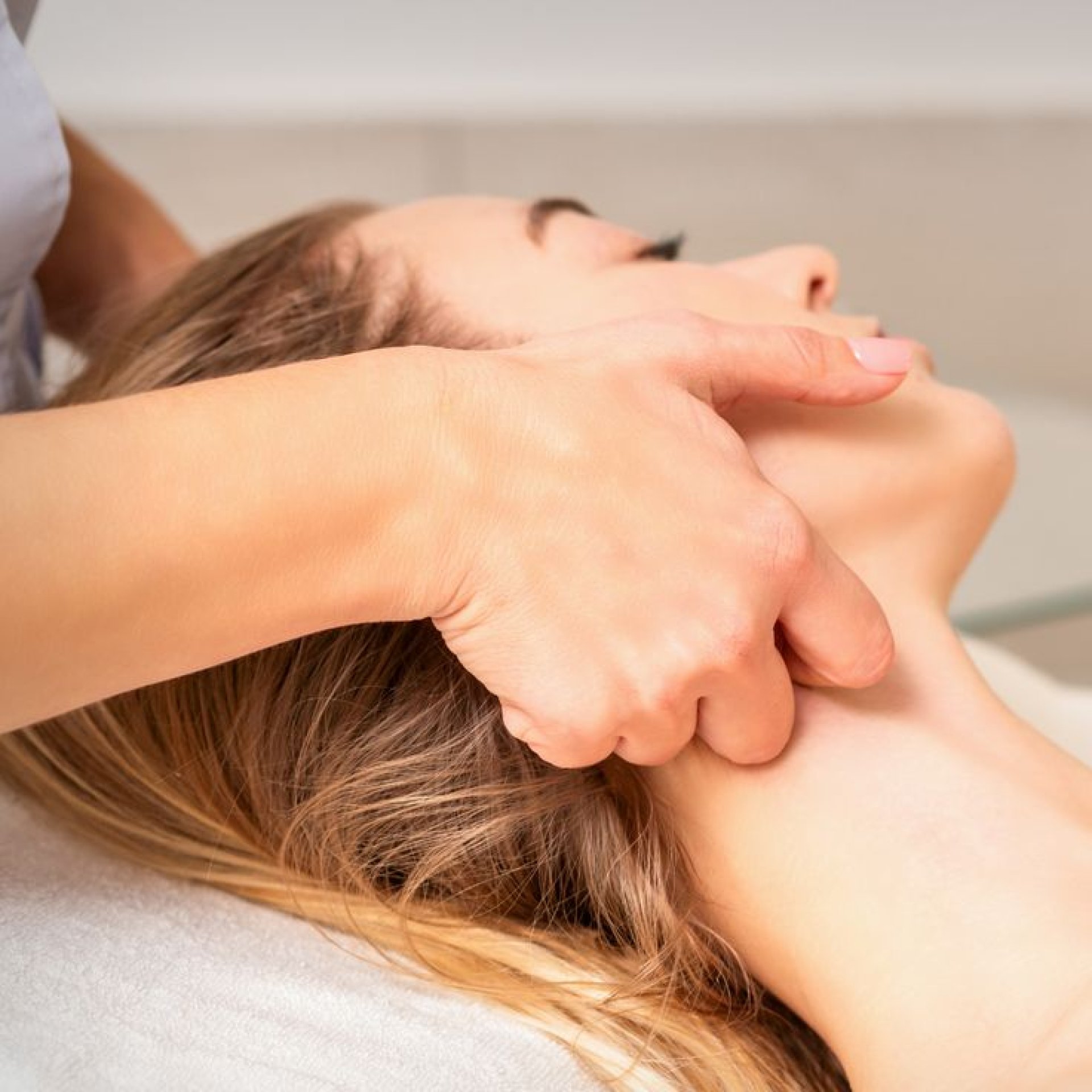 Essence of Beauty Specials - Malta Health & Beauty Discounts & Offer  on Coupon Club.mt - €5 Discount when booking Energy & Radiance Facial